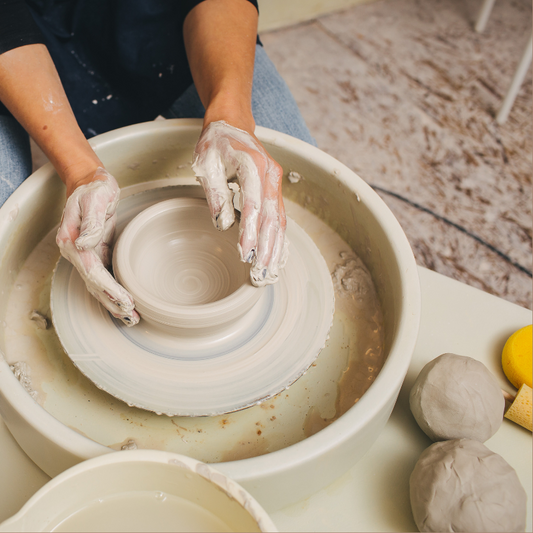 The Ultimate Pottery Wheel Buying Guide for Beginners